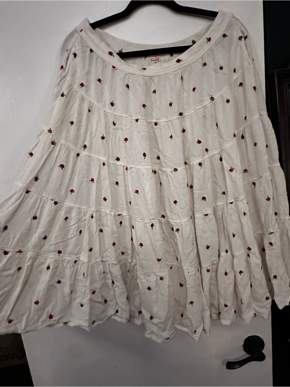Free People White Tiered Peasant skirt with Red Embroidered Dots - Picture 2 of 3